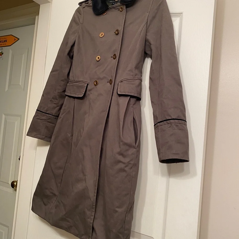 Marc Jacobs coat - Picture 2 of 10